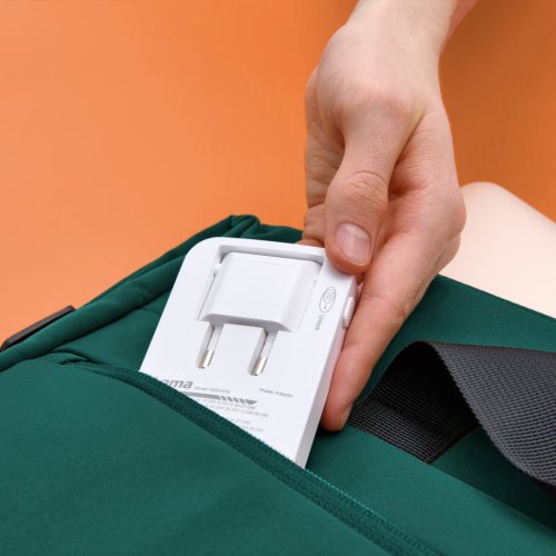 Hama USB hálózati töltő - összehajtható (USB-A + 2x USB-C) "PD/QC" (65W) (00201976)