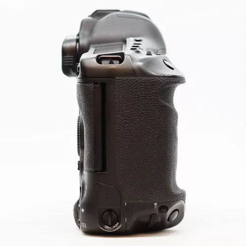 Canon EOS 1Dx mark II - HASZNÁLT