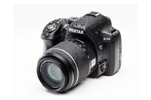 Pentax K-50 váz (fekete) + SMC DA-L 18-55mm /3.5-5.6 AL WR