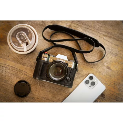SmallRig 4709 Leather Half Case Kit for Fujifilm X-T50 Black