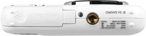 YASHICA DZ-100 "Hello Kitty" Digital Camera (white)
