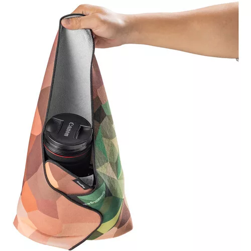 SmallRig 6040 Camera Wrap Wild China Film Series Green Peafowl Pattern