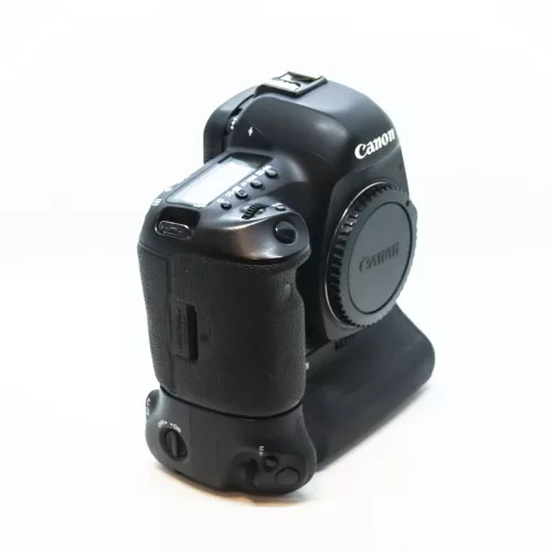 Canon EOS 5D mark IV váz + Canon BG-E20 markolat (HASZNÁLT - SECOND HAND)