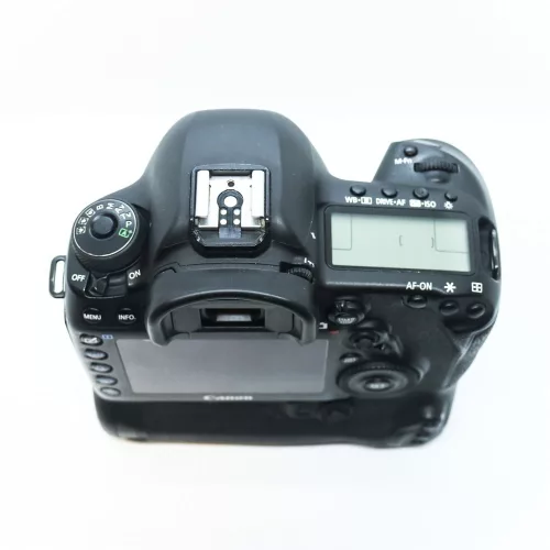 Canon EOS 5D mark IV váz + Canon BG-E20 markolat (HASZNÁLT - SECOND HAND)