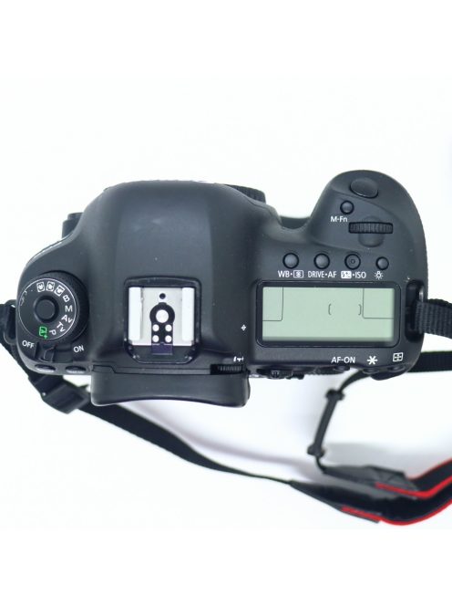 Canon EOS 5D mark IV váz + Canon BG-E20 markolat (HASZNÁLT - SECOND HAND)