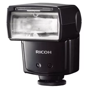 Ricoh GF-1 vaku