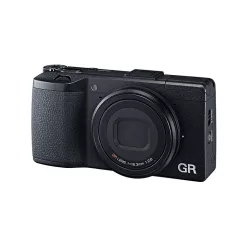 Ricoh GR