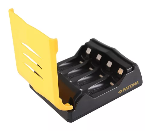 PATONA LCD-kijelzős töltő AA / AAA akkumulátorokhoz (1992)