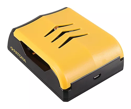 PATONA LCD-kijelzős töltő AA / AAA akkumulátorokhoz (1992)