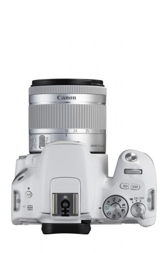 Canon EOS 200D 1+2 év garanciával** + EF-S 18-55/4-5.6 IS STM - fehér/ezüst színű