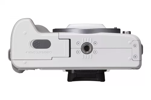 Canon EOS M50 váz (white) + EF-M 15-45mm /3.5-6.3 IS STM (2681C012)