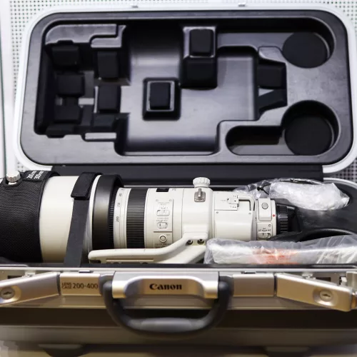 Canon EF 200-400mm / 4.0 L IS USM