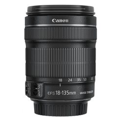 Canon EF-S 18-135mm / 3.5-5.6 IS STM