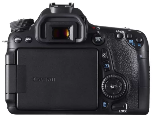 Canon EOS 70D + EF-S 18-135mm / 3.5-5.6 IS STM