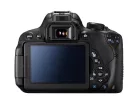 Canon EOS 700D + EF-S 18-135mm / 3.5-5.6 IS STM + EF 40mm / 2.8 STM