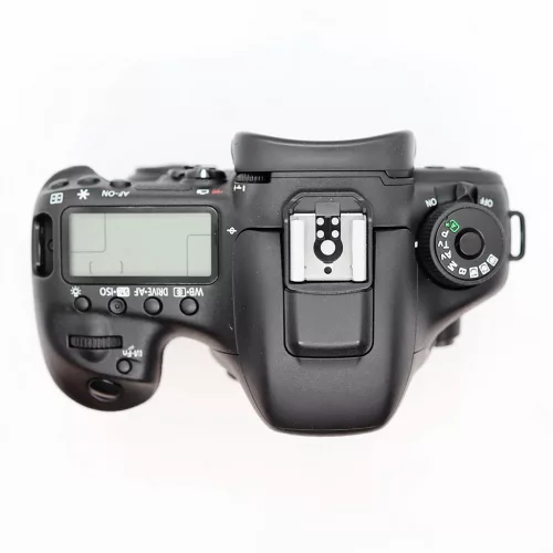 Canon EOS 7D mark II váz + BG-E16 markolat - HASZNÁLT