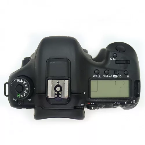 Canon EOS 7D mark II váz + Canon BG-E16 markolat (HASZNÁLT - SECOND HAND)