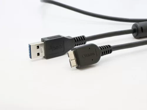 Canon USB kábel + kábelvédő (USB-A /// microUSB-3) (1m) (for EOS 5D mark IV)