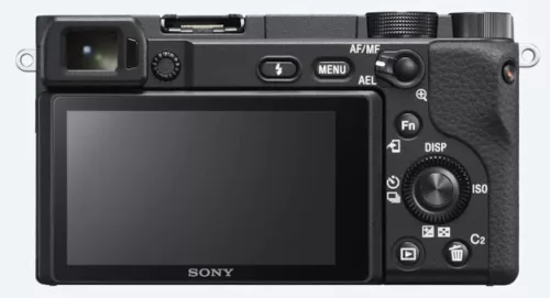 Sony α6400 váz + 16-50mm objektív (black) (ILCE6400LB.CEC)