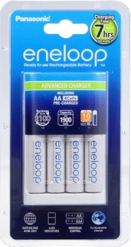 Panasonic Eneloop 1/2/3/4db - AA/AAA akkumulátor töltő + 4db AA Eneloop akkumulátor (K-KJ17MCC40E)