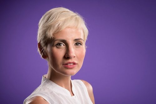 Lastolite Plain Collapsible 1.8 x 2.15m Red/Purple (LB6752)