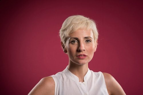 Lastolite Plain Collapsible 1.8 x 2.15m Red/Purple (LB6752)