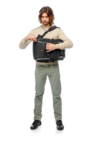 Manfrotto Advanced Travel hátizsák DSLR és laptop (MA-BP-TRV)