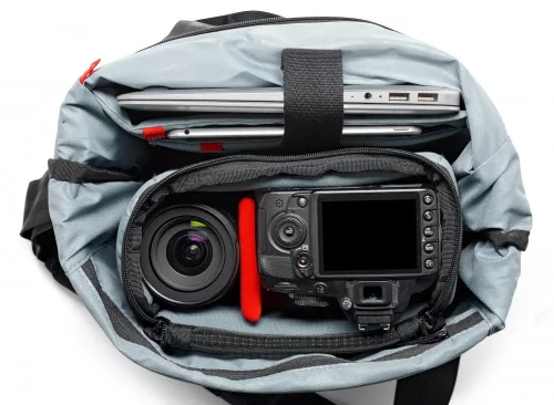 Manfrotto Manhattan changer-20 3 módon hordható válltáska (MN-T-CH-20)