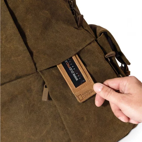 Manfrotto National Geographic Africa kamera és laptop hátizsák "m'' DSLR/MILC kamerákhoz