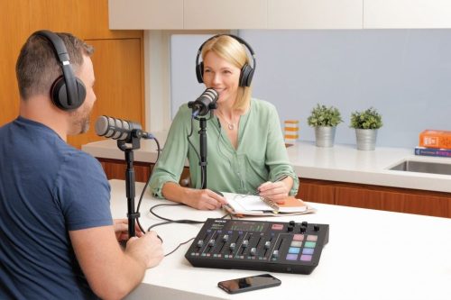 RODE PodMic broadcast minőségű dinamikus mikrofon (PodMic)