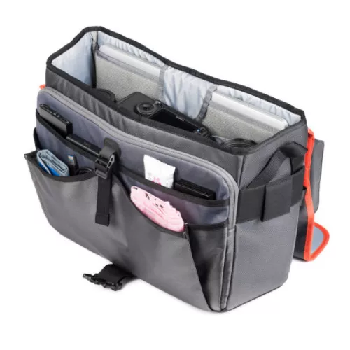 Think Tank Exposure 15, (Black)