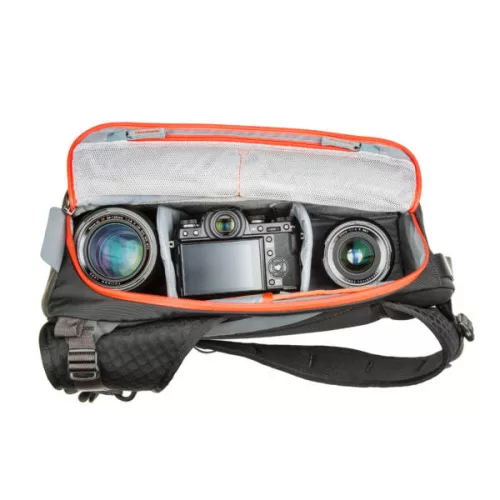 Think Tank PhotoCross 10, (Carbon Grey)