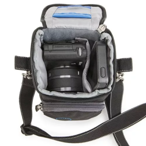Think Tank Mirrorless Mover 5 - (Deep Red)