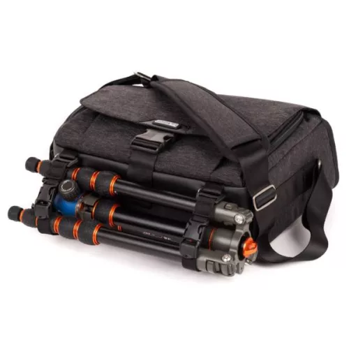 Think Tank Vision 13 - Dark Olive