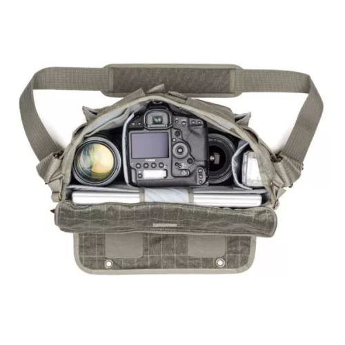 Think Tank Retrospective 20 V2 (Black)